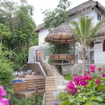Santosa Detox Retreat Hotel Phuket Exterior foto